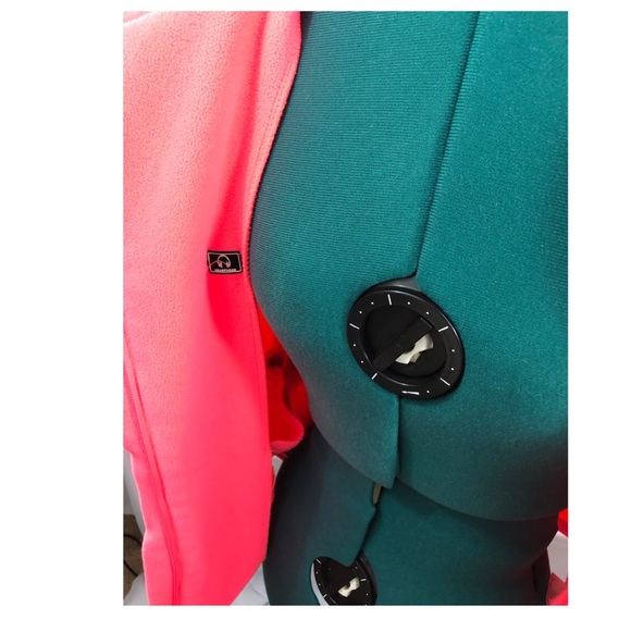 CALVIN KLEIN PERFORMANCE - Picture 3 of 3